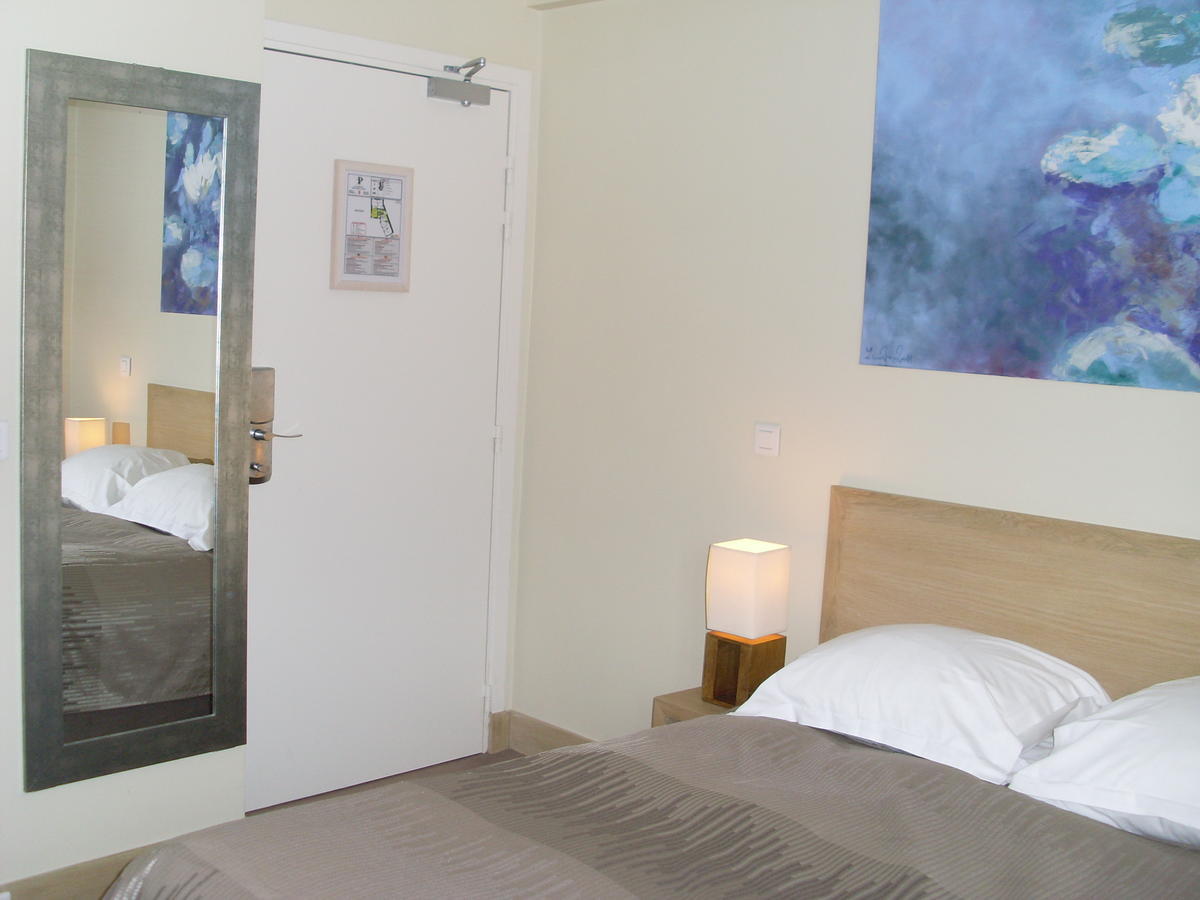 Hotel Le Parc Marly-le-Roi Zimmer foto